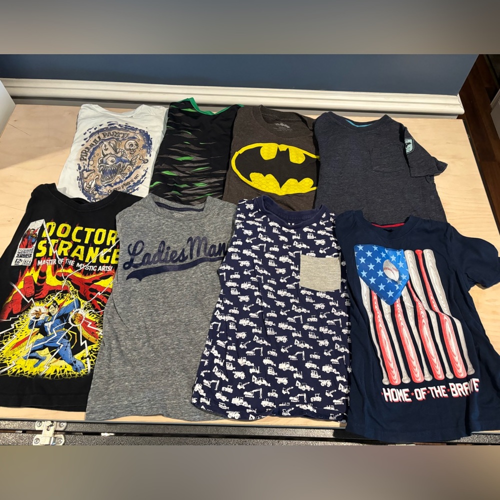 8-Graphic Kids T-Shirt - size 4t, 5t, & ex small